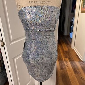 Sparkly strapless dress